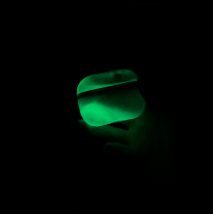 Lumashell airpod Case Green