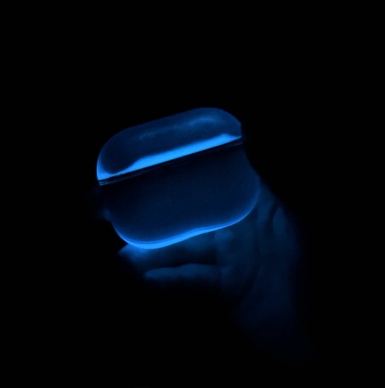 Lumashell airpod Case Blue